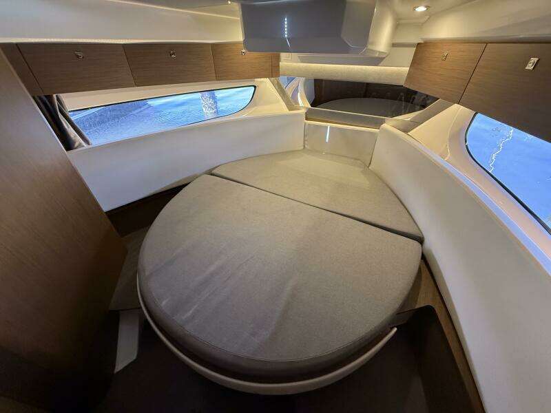 2020 Jeanneau NC 1095