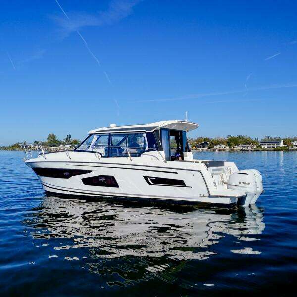 2020 Jeanneau NC 1095