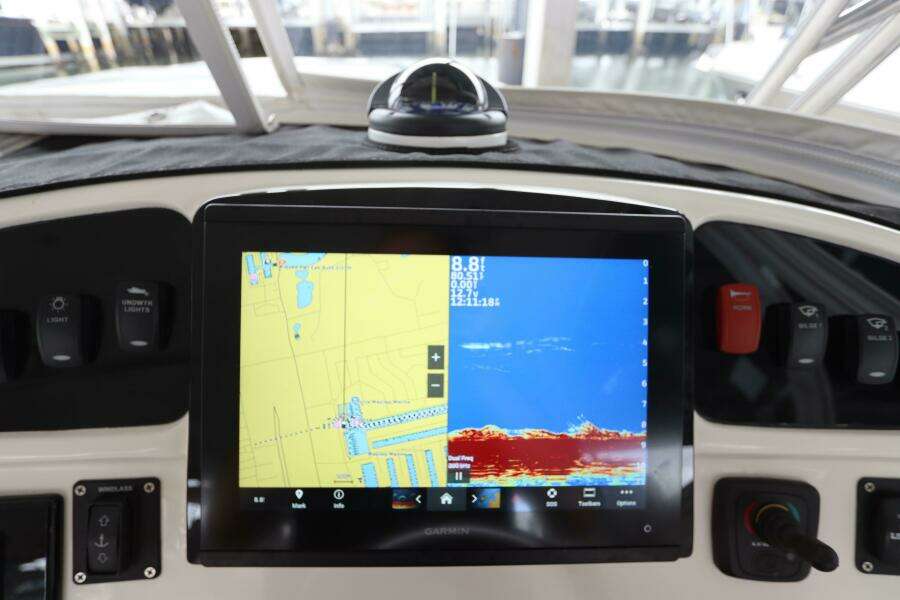 2014 Intermarine 380 Sport