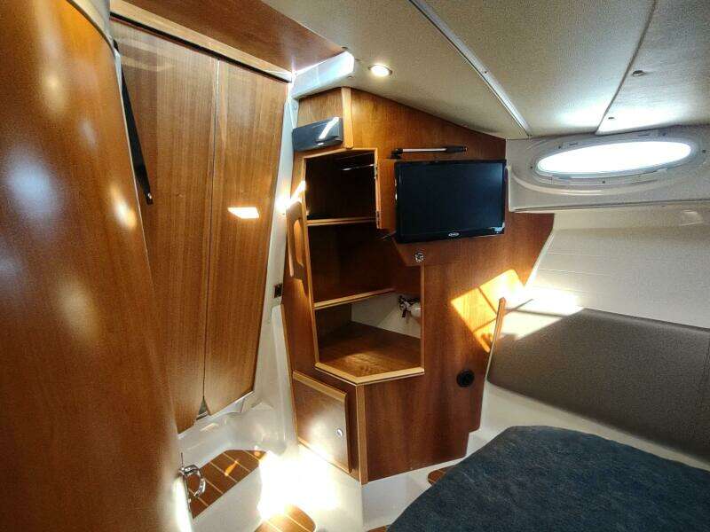 2020 Cutwater C-32 Coupe