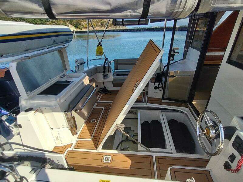 2020 Cutwater C-32 Coupe