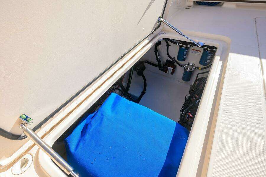 2018 Grady-White Canyon 376