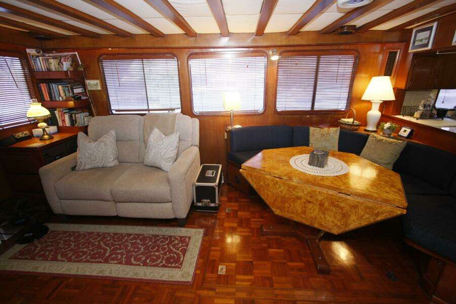 1982 DeFever 52 Offshore Cruiser