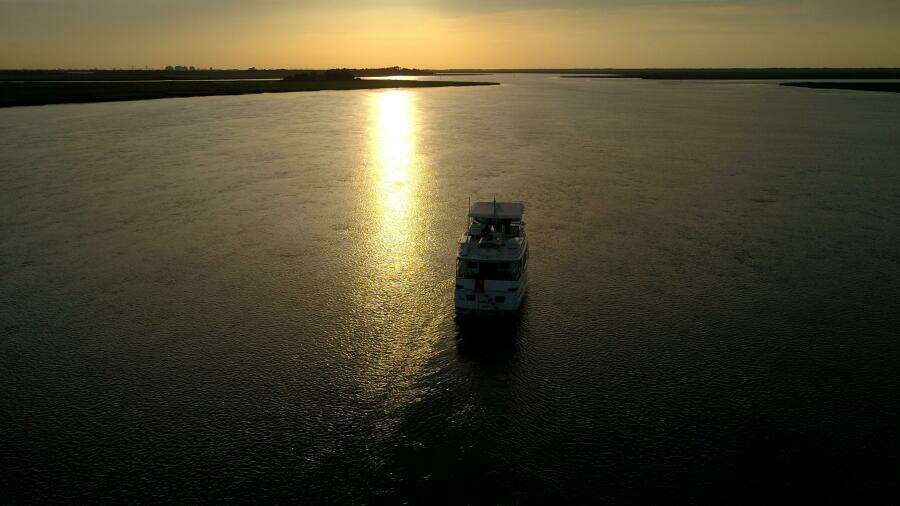 1982 DeFever 52 Offshore Cruiser