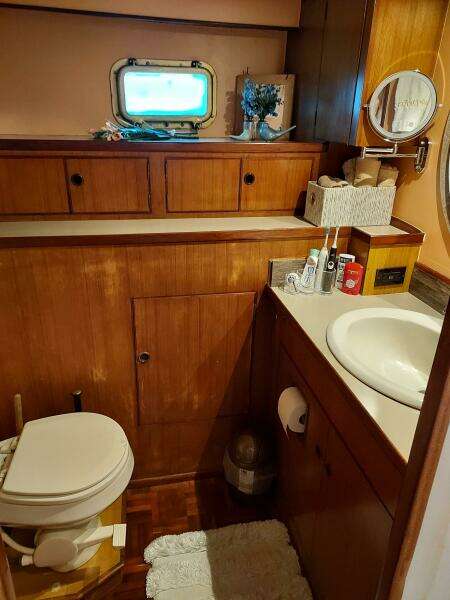 1982 DeFever 52 Offshore Cruiser