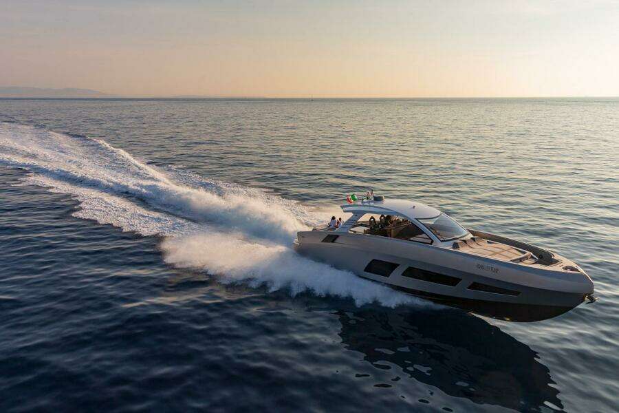 2027 Canados Gladiator 631 Next