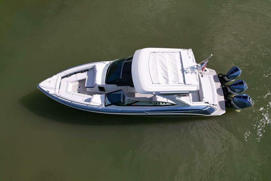 2023 Formula 330 CBR