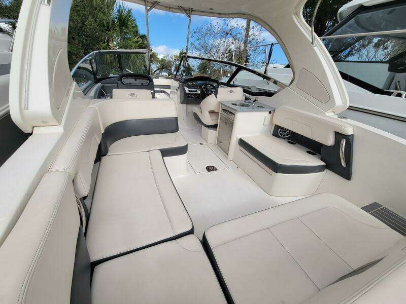 2017 Chaparral 307 SSX