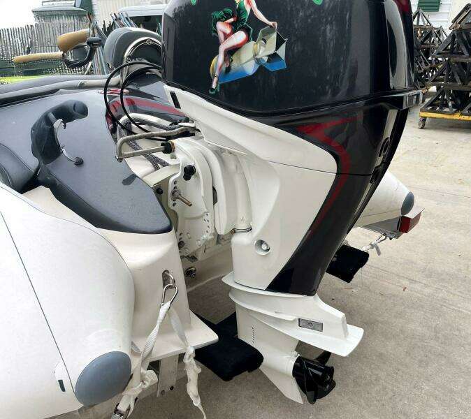 2024 Zodiac Yachtline 360