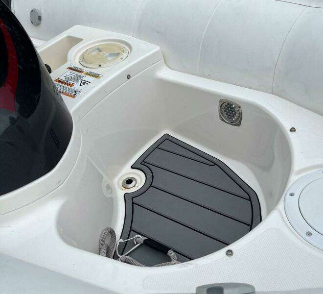 2024 Zodiac Yachtline 360