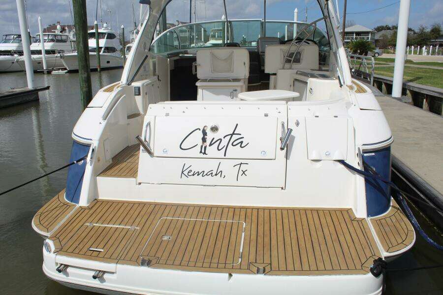 2007 Cruisers Yachts 420 Express