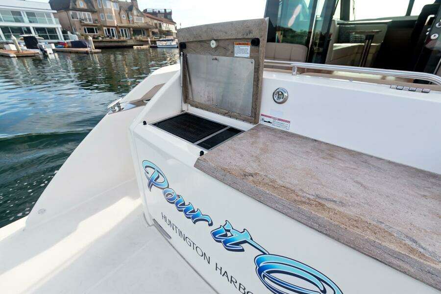 2017 Tiara 39 Coupe - POUR IT ON