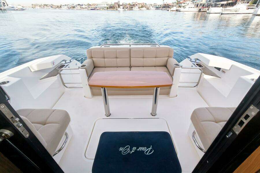 2017 Tiara 39 Coupe - POUR IT ON