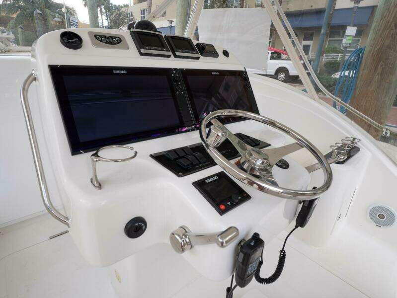 2017 Out Island SeaTek 36 Express