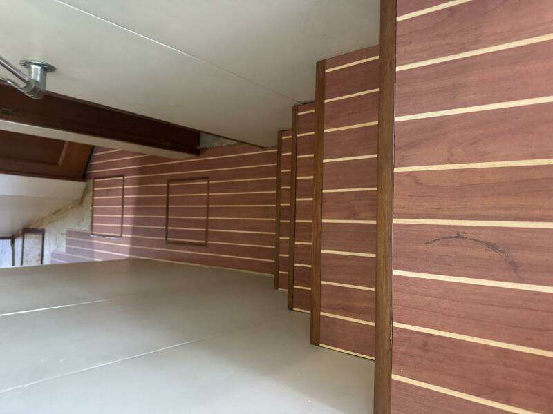 1995 Viking 58 Convertible