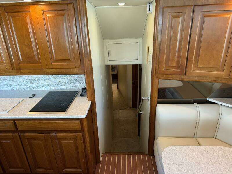 1995 Viking 58 Convertible