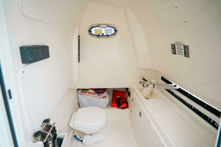 2019 Center Console 330 Outrage