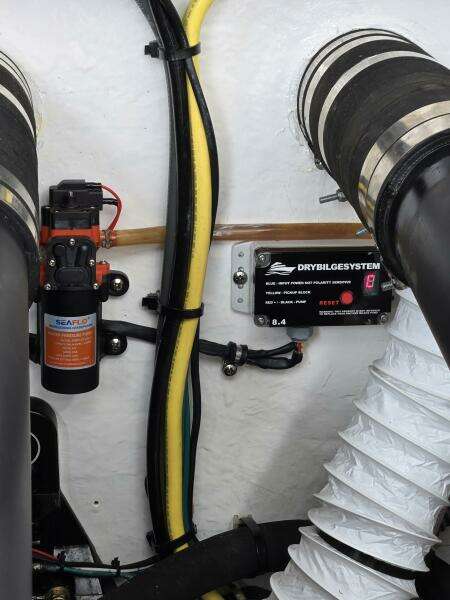 2007 Fountain 38 Express Cruiser