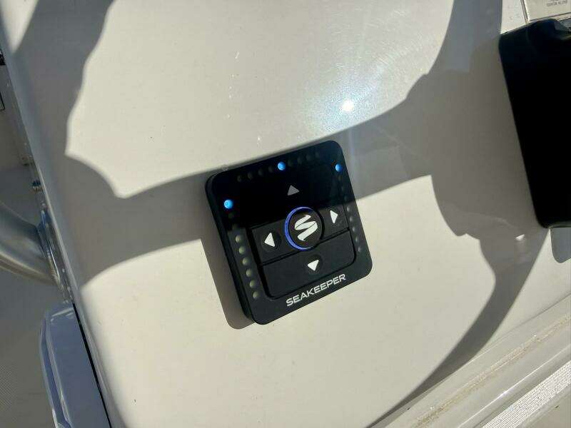 2006 Regulator 29 FS PERSERVERANCE