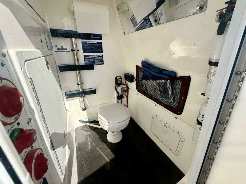 2006 Regulator 29 FS PERSERVERANCE