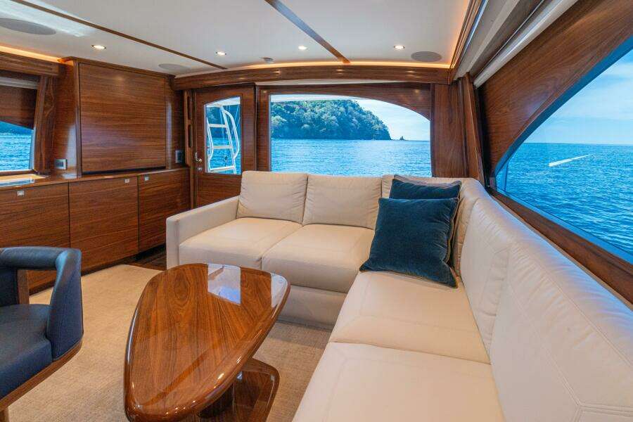 2025 Viking 58 Convertible GAME ON