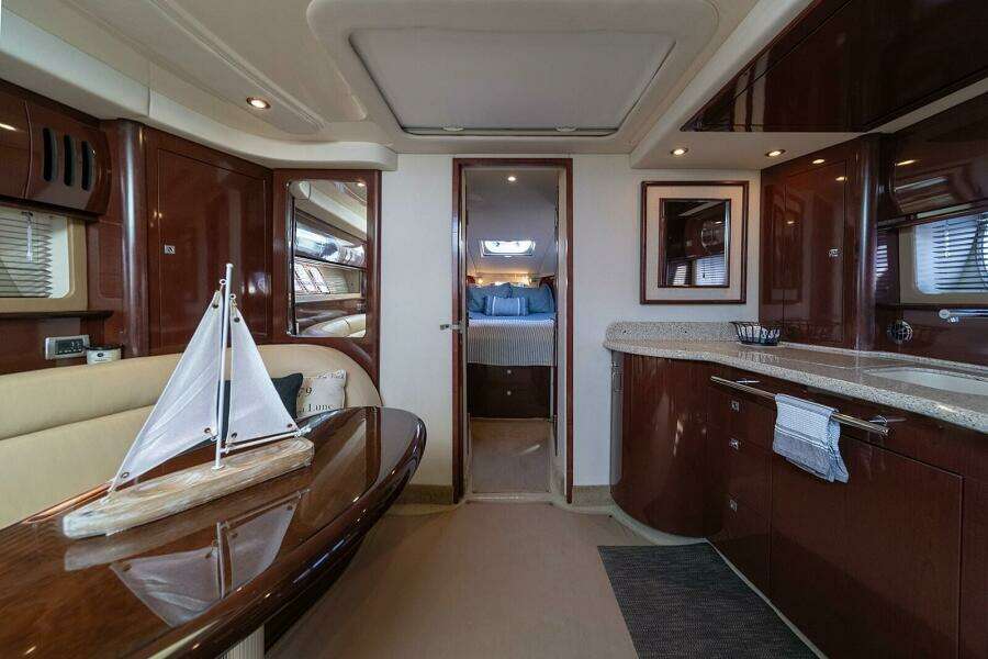 2008 Sea Ray 44 Sundancer