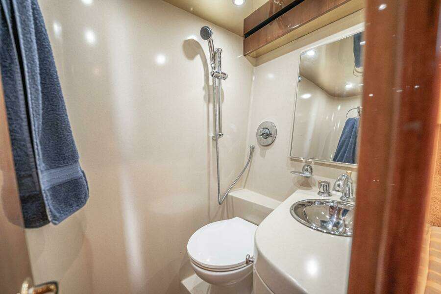 2007 Egg Harbor 43 Sport Fisherman