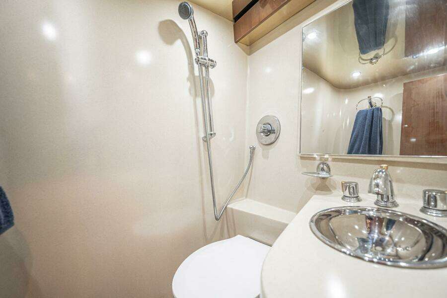 2007 Egg Harbor 43 Sport Fisherman