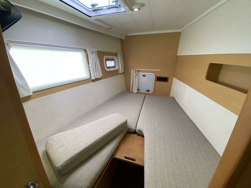 2012 Lagoon 400