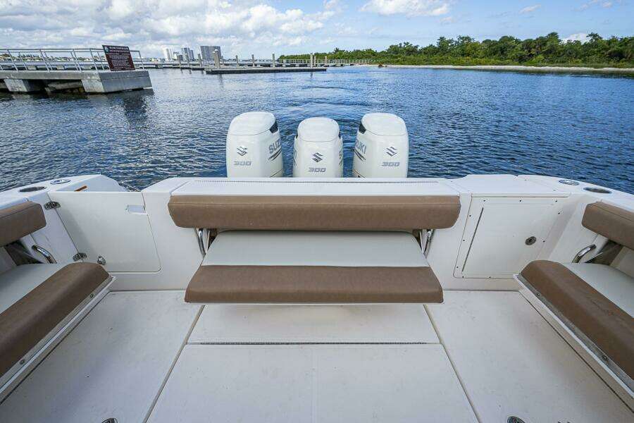 2013 Wellcraft 340 Coastal