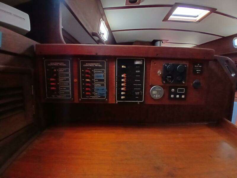 1977 Tartan 37