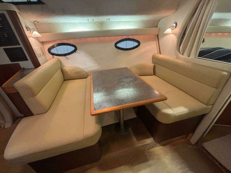 1988 Tiara Sport 310 SC