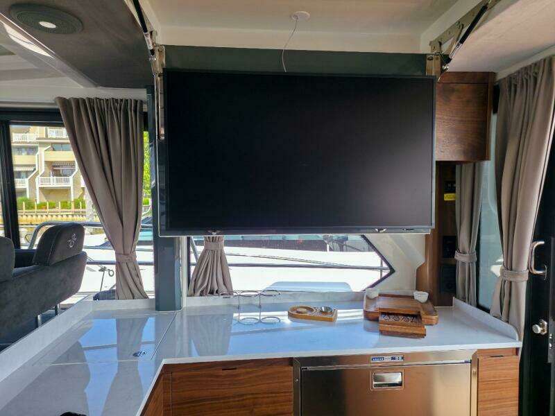 2026 Marex 440 Gourmet Cruiser