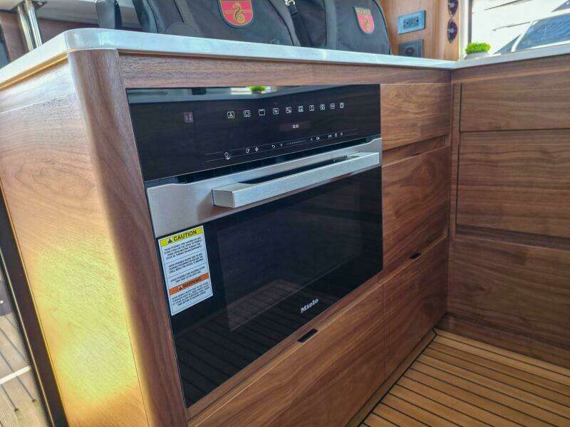 2026 Marex 440 Gourmet Cruiser