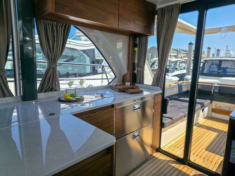 2026 Marex 440 Gourmet Cruiser
