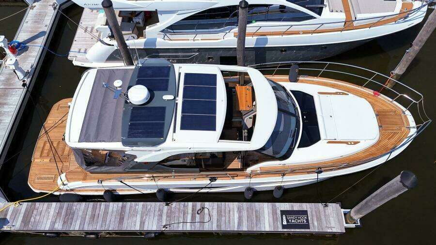 2026 Marex 440 Gourmet Cruiser