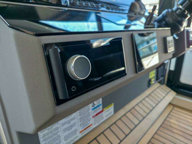 2026 Marex 440 Gourmet Cruiser