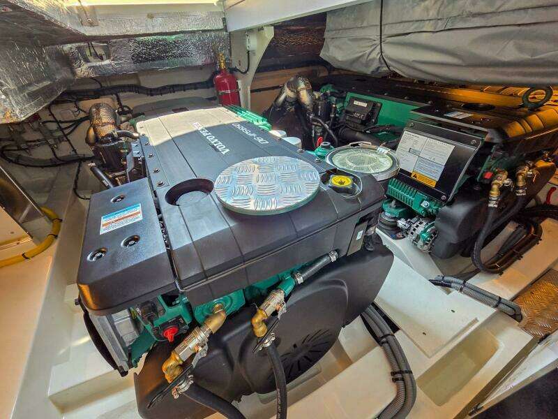 2026 Marex 440 Gourmet Cruiser