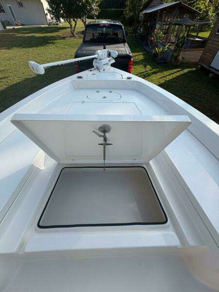 2022 Pathfinder 2400 TRS