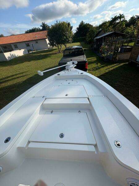 2022 Pathfinder 2400 TRS