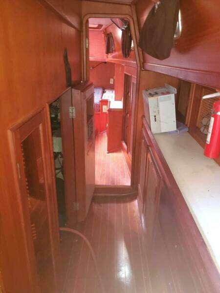 1985 Celestial Center Cockpit