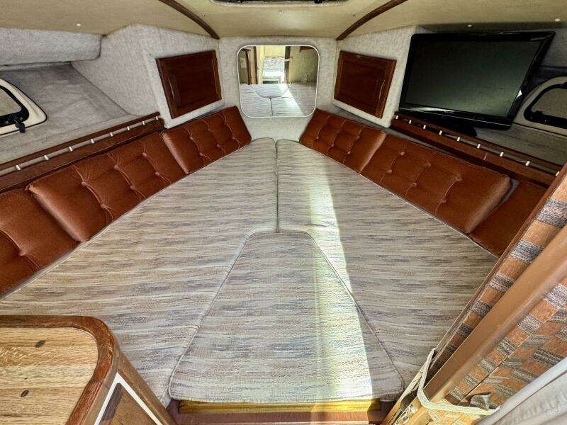 1979 Silverton 34 Convertible