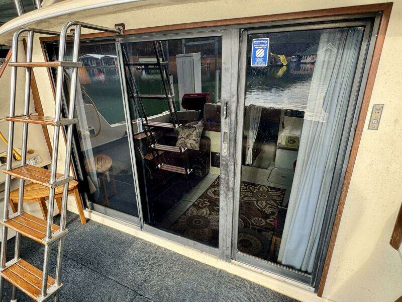 1979 Silverton 34 Convertible