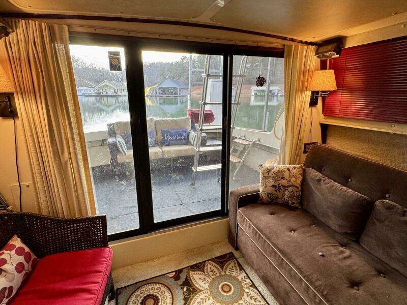 1979 Silverton 34 Convertible