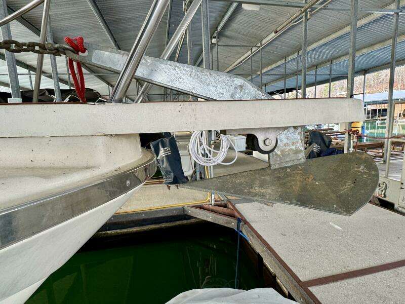 1979 Silverton 34 Convertible