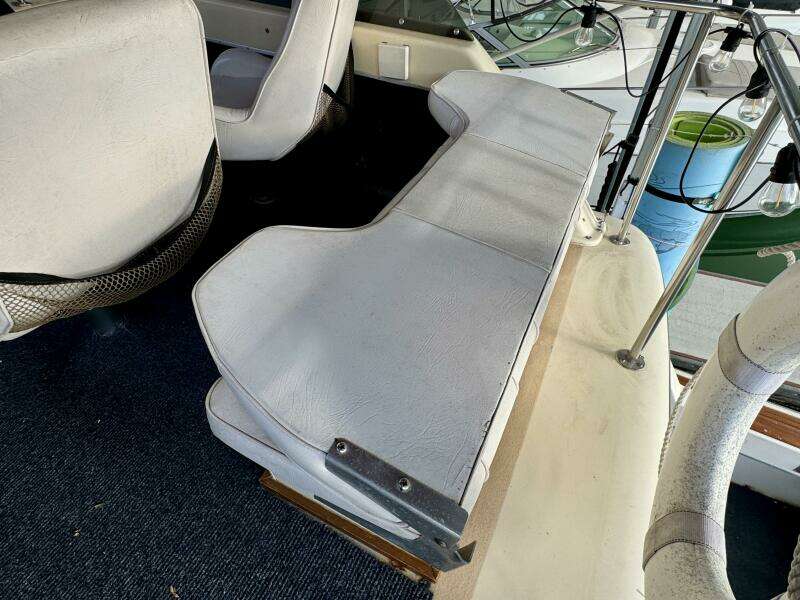 1979 Silverton 34 Convertible