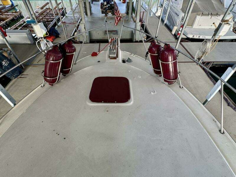 1979 Silverton 34 Convertible