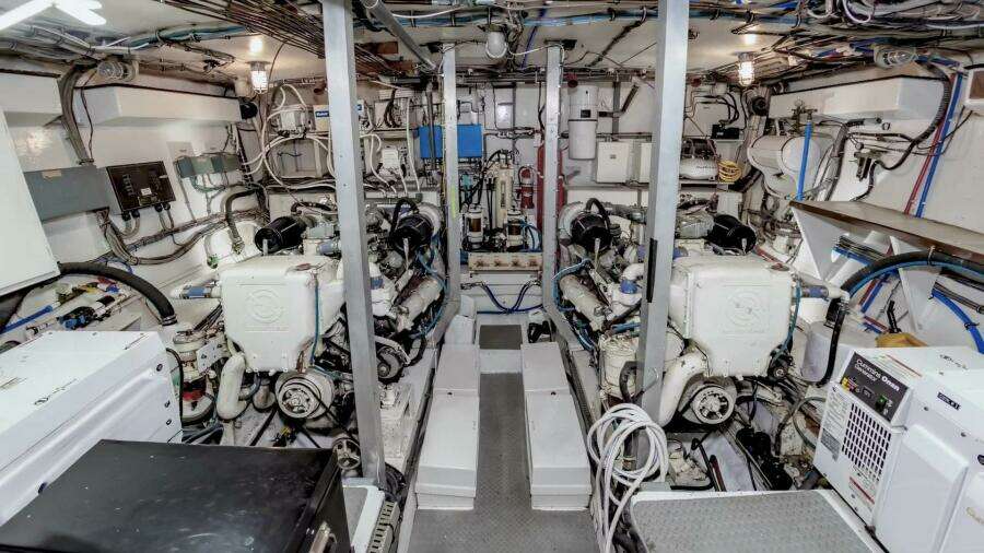 1980 Hatteras Motoryacht