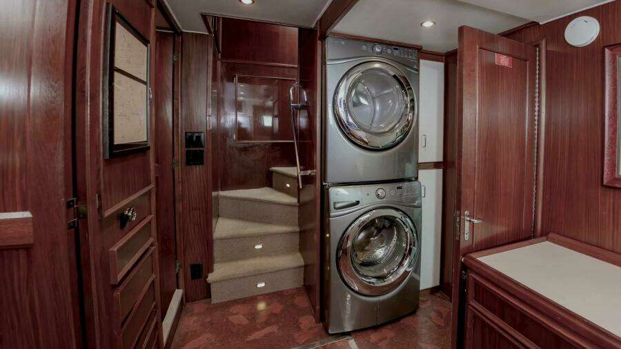 1980 Hatteras Motoryacht