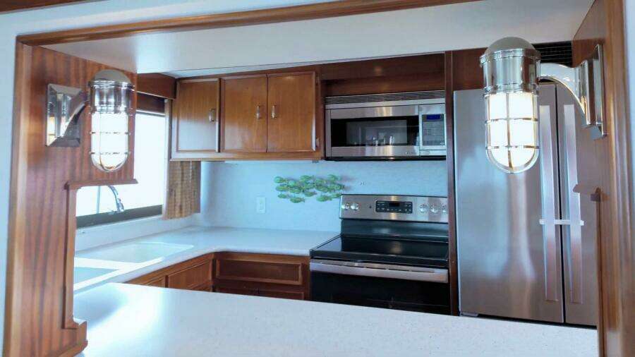 1980 Hatteras Motoryacht